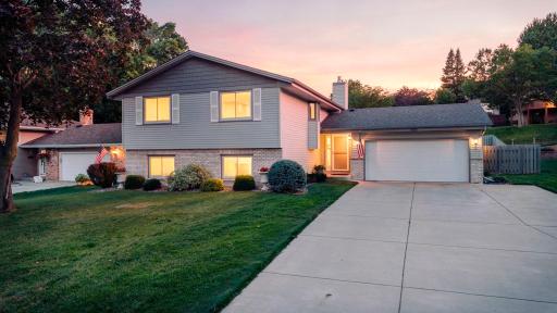 5213 Overlook Drive, Minneapolis, MN 55437