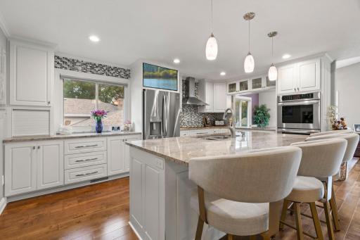 5213 Overlook Drive, Minneapolis, MN 55437
