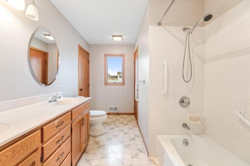 703 N Hokah Street, Caledonia, MN 55921