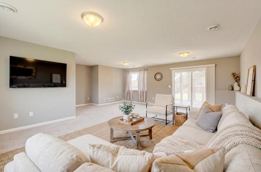 1004 Wyoming Street, Roberts, WI 54023