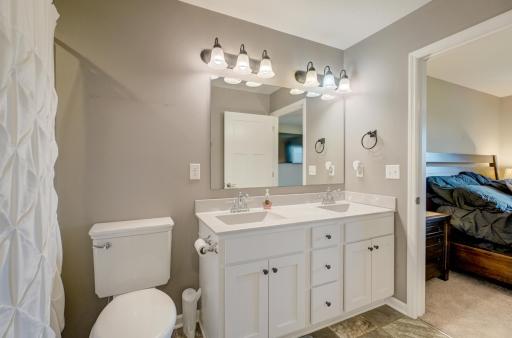 1004 Wyoming Street, Roberts, WI 54023