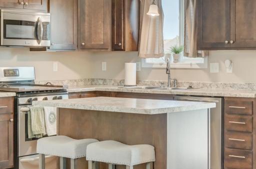 1004 Wyoming Street, Roberts, WI 54023
