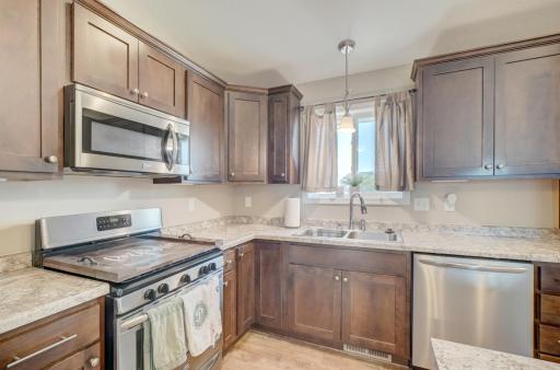 1004 Wyoming Street, Roberts, WI 54023