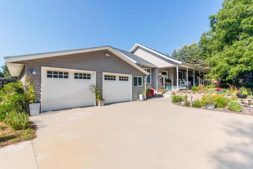Oversized 2 stall garage
