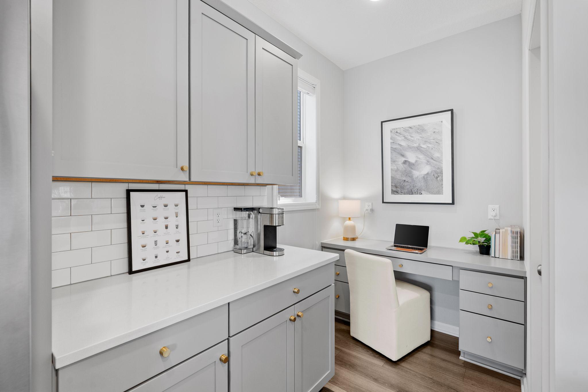 36-web-or-mls-8620 Deerwood Ln N-36.jpg