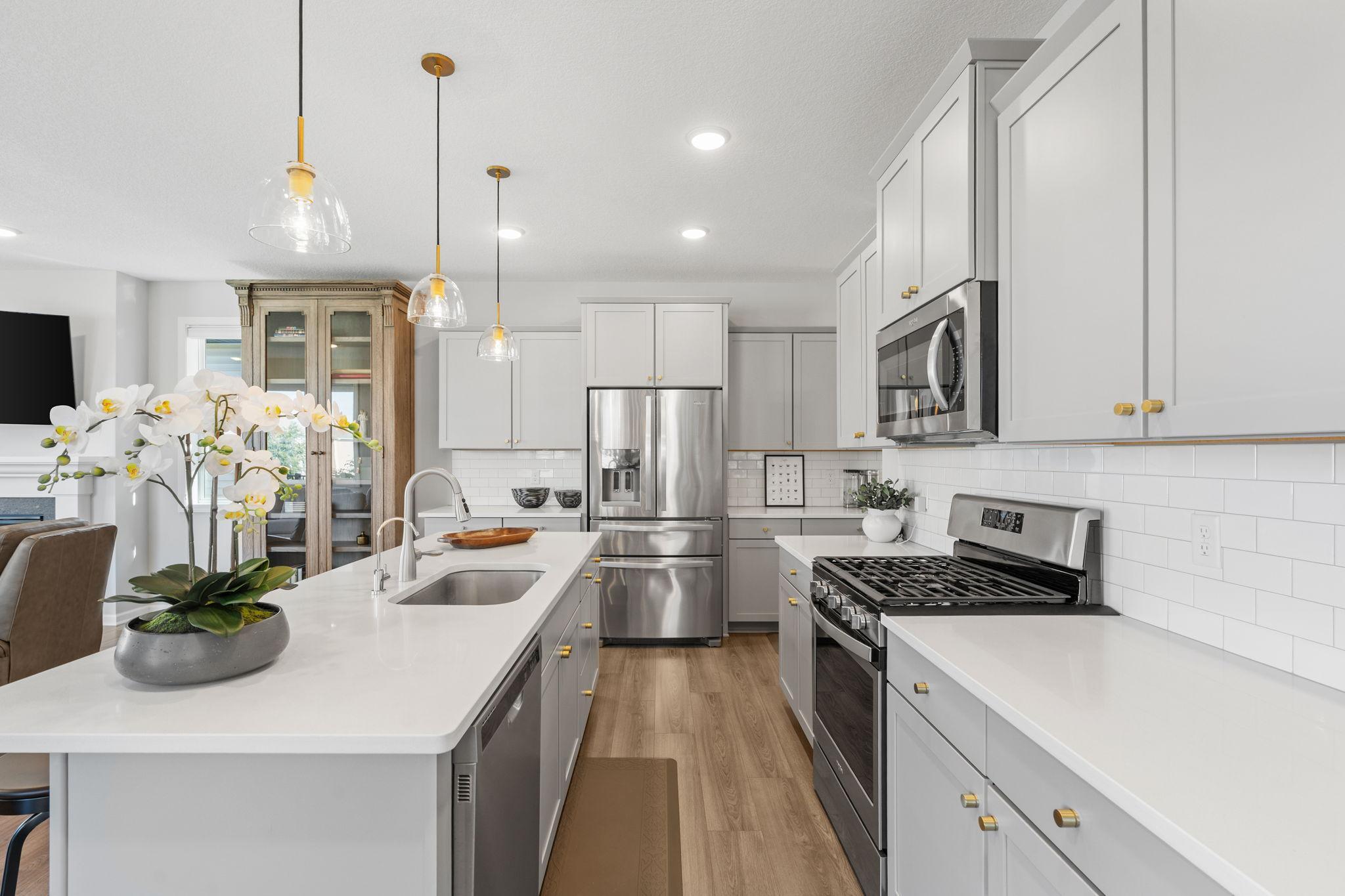 28-web-or-mls-8620 Deerwood Ln N-28.jpg