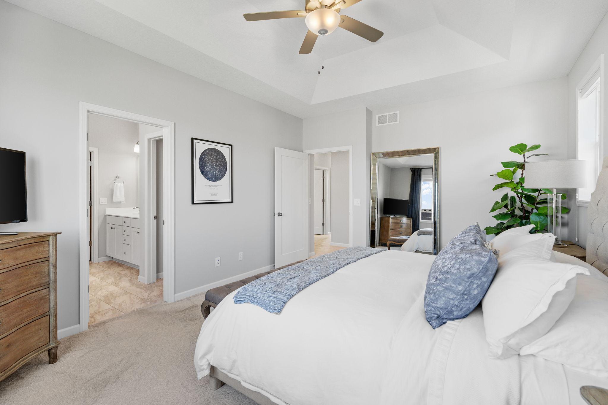 41-web-or-mls-8620 Deerwood Ln N-41.jpg