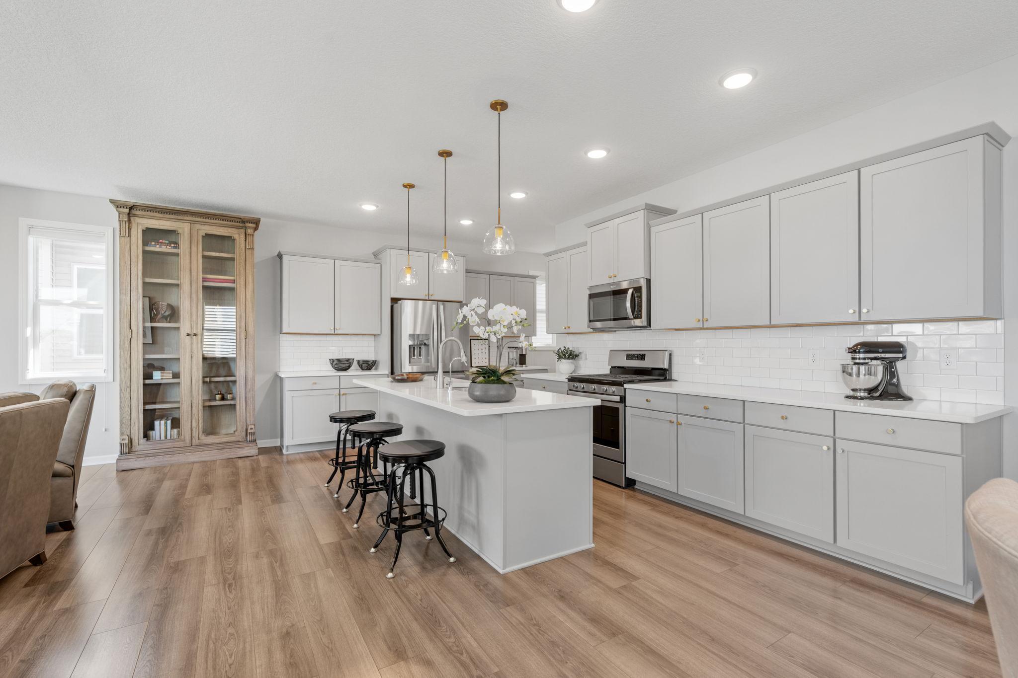 30-web-or-mls-8620 Deerwood Ln N-30.jpg