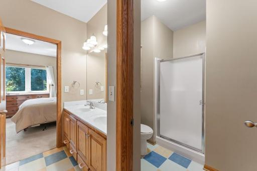 Jack and Jill Bathroom with Separate Shower/Toilet