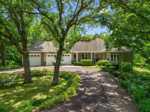 10035 Woodhill Boulevard, Lakeville, MN 55044