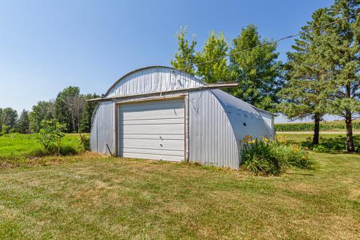 5177 255th Street E, Faribault, MN 55021