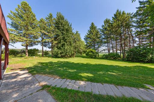 5177 255th Street E, Faribault, MN 55021