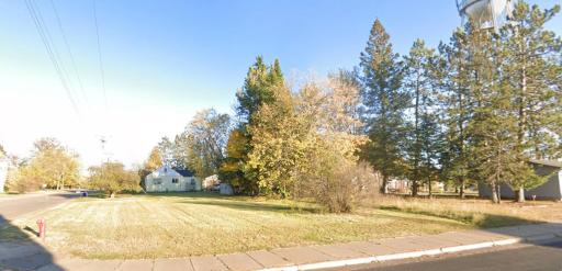 3934, 3936 Main Street, Kettle River, MN 55757