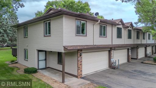 8824 N Maplebrook Court, Minneapolis, MN 55445