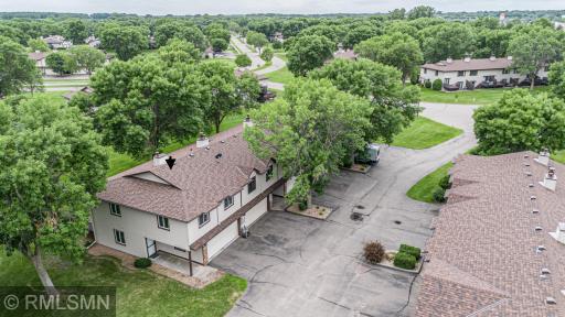8824 N Maplebrook Court, Minneapolis, MN 55445