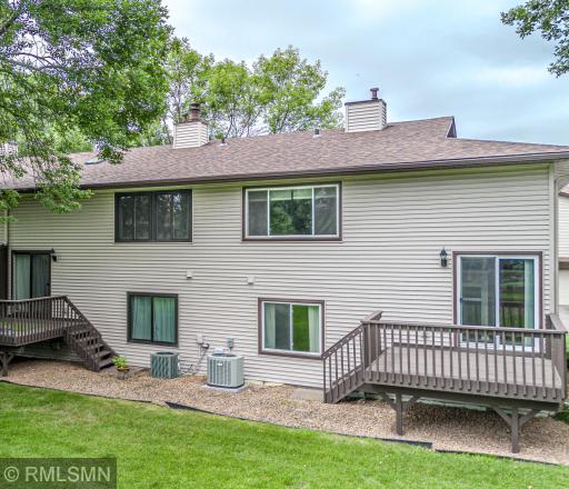 8824 N Maplebrook Court, Minneapolis, MN 55445