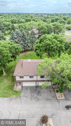 8824 N Maplebrook Court, Minneapolis, MN 55445