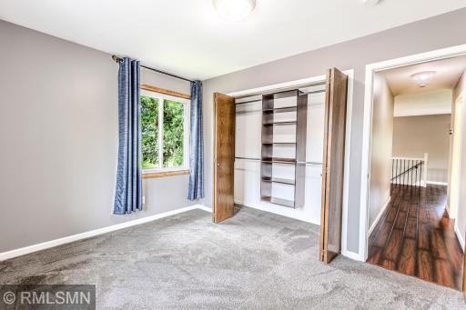 8824 N Maplebrook Court, Minneapolis, MN 55445