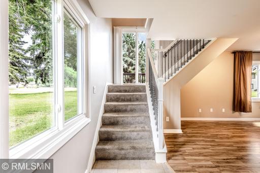8824 N Maplebrook Court, Minneapolis, MN 55445