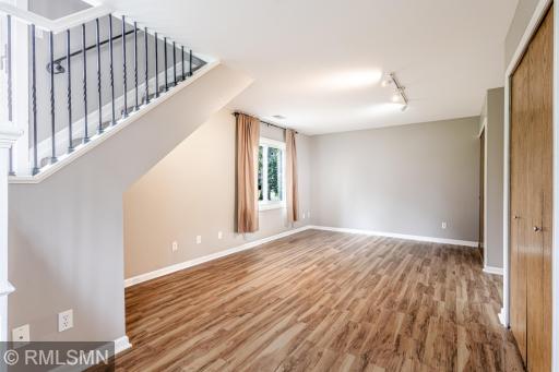 8824 N Maplebrook Court, Minneapolis, MN 55445