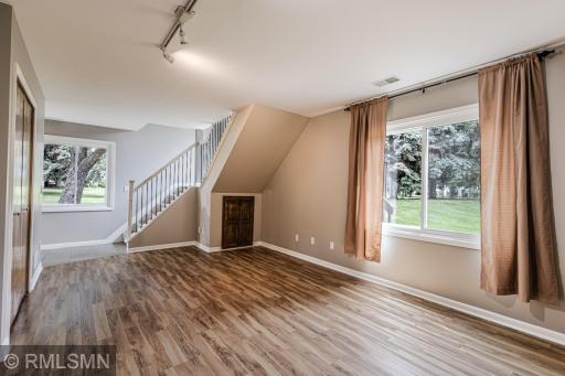 8824 N Maplebrook Court, Minneapolis, MN 55445