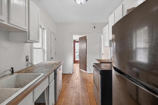 3700 N 6th Street, Minneapolis, MN 55412