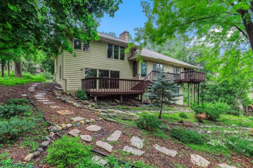 4211 Redding Ridge Drive, Minnetonka, MN 55345