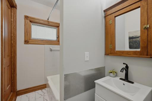 799 Watson Avenue, Saint Paul, MN 55102