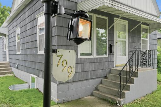 799 Watson Avenue, Saint Paul, MN 55102