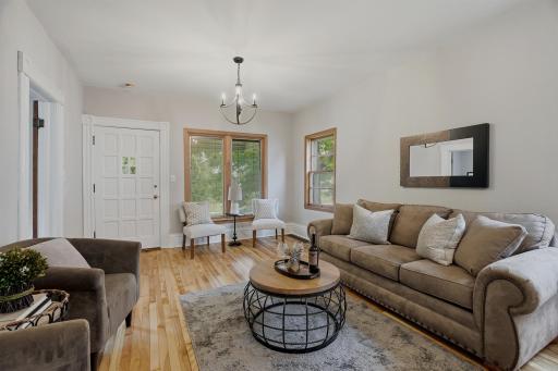 799 Watson Avenue, Saint Paul, MN 55102