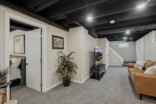 799 Watson Avenue, Saint Paul, MN 55102