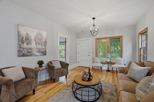799 Watson Avenue, Saint Paul, MN 55102