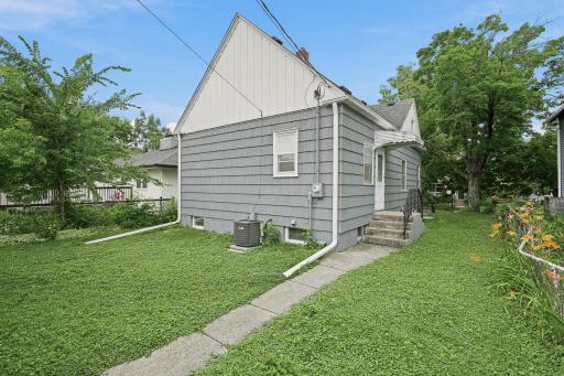 799 Watson Avenue, Saint Paul, MN 55102