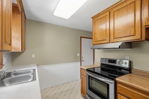 8508 Rich Avenue S, Minneapolis, MN 55437