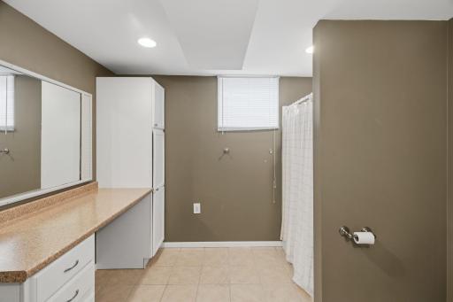 8508 Rich Avenue S, Minneapolis, MN 55437