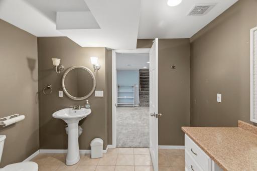 8508 Rich Avenue S, Minneapolis, MN 55437