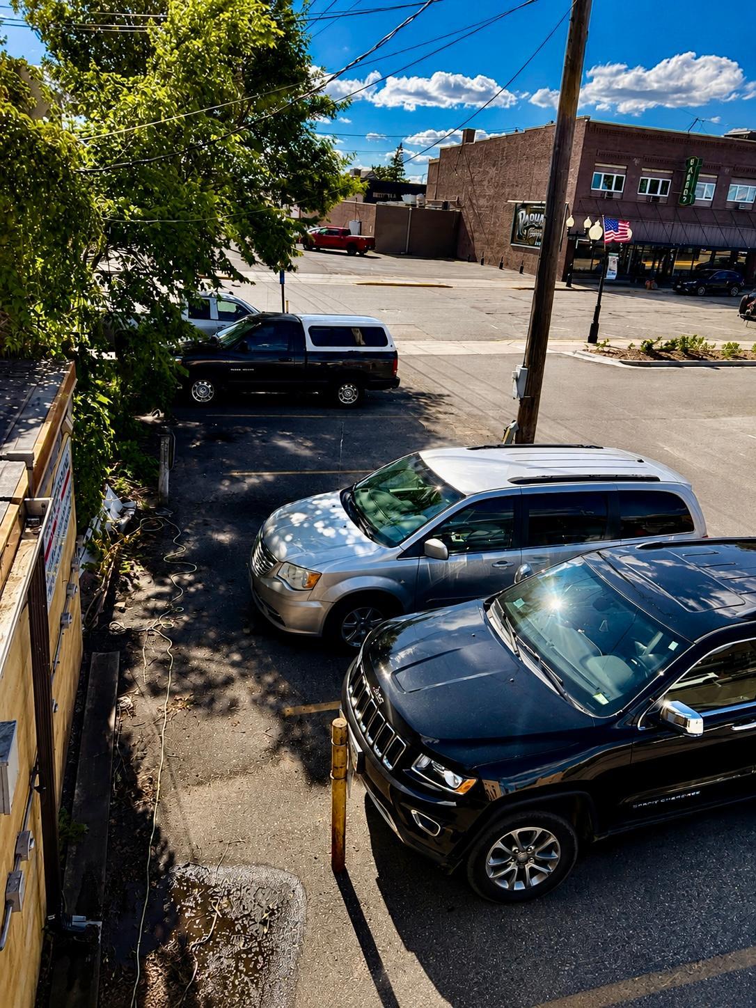 E7786859-F16F-42F3-9F61-EFF34E49F71E.jpg