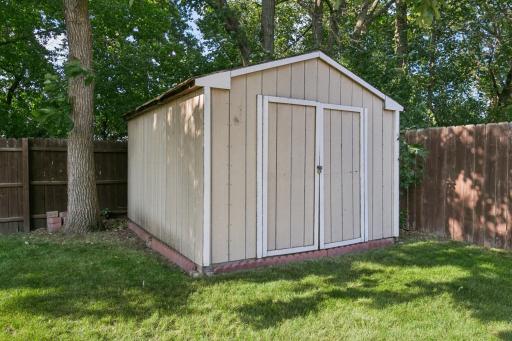 723 Sunwood Park Drive, Waite Park, MN 56387