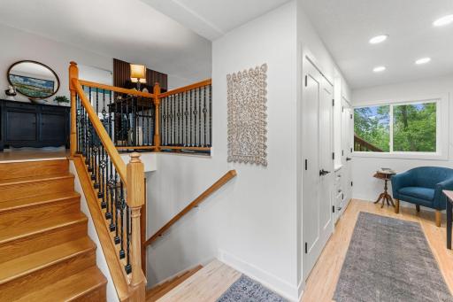 16320 Lake Ridge Drive, Maple Grove, MN 55311