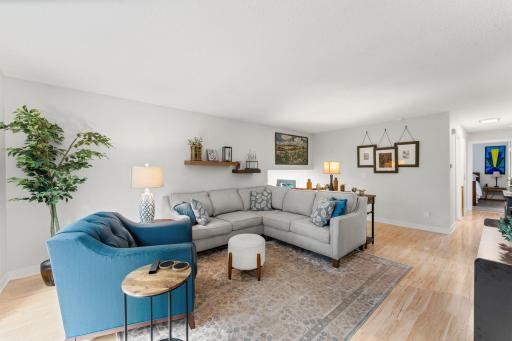16320 Lake Ridge Drive, Maple Grove, MN 55311