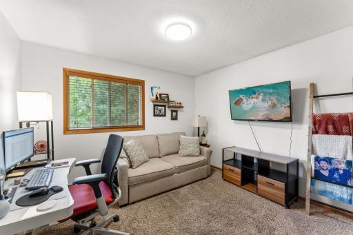16320 Lake Ridge Drive, Maple Grove, MN 55311