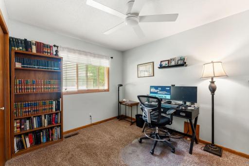 16320 Lake Ridge Drive, Maple Grove, MN 55311