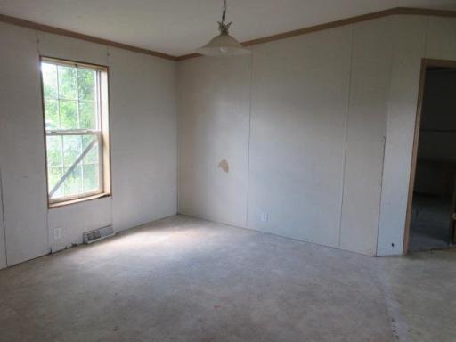 106 Brisbane Lane, Emerado, ND 58228