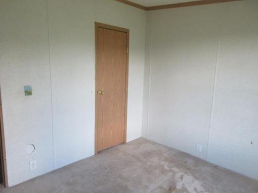 106 Brisbane Lane, Emerado, ND 58228
