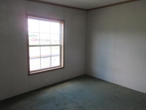 106 Brisbane Lane, Emerado, ND 58228