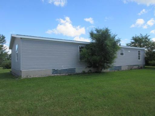106 Brisbane Lane, Emerado, ND 58228