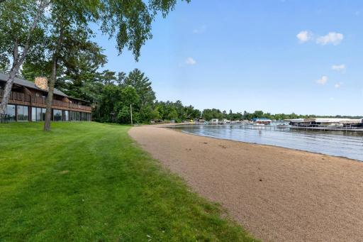 9212 Edgewater Circle S, 208, Breezy Point, MN 56472