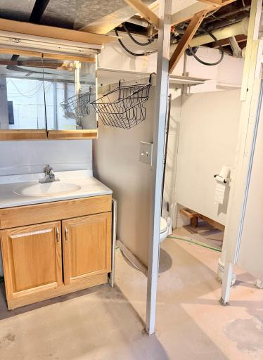 607 Edgewood Avenue, Albert Lea, MN 56007