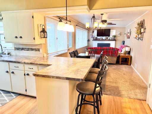 607 Edgewood Avenue, Albert Lea, MN 56007