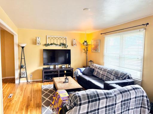 607 Edgewood Avenue, Albert Lea, MN 56007